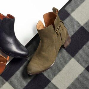 Vionic Sienna Waterproof Leather Short Block Heel Ankle Boot Bootie Winter Snow